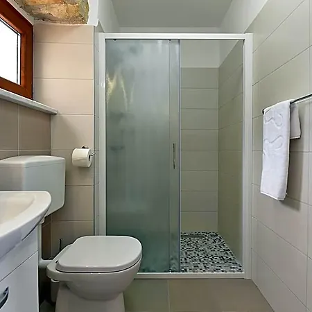House 1735 فندق فودنيان