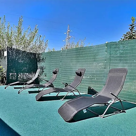 House 1735 فندق 3*